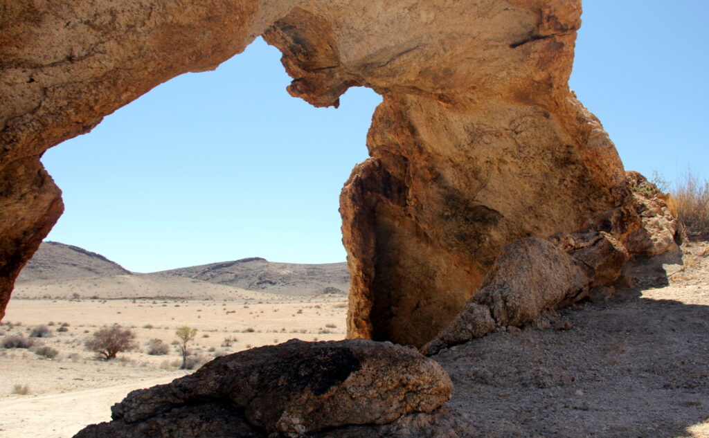 The natural rock Arch at Tinkas